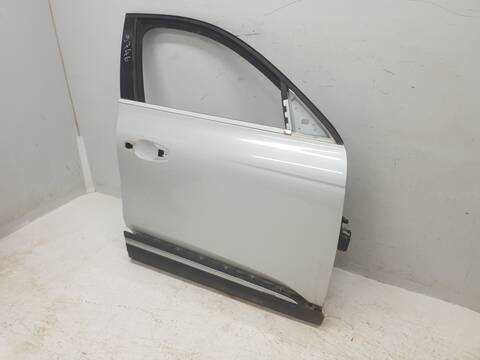 Foto 3ª: Puerta Delantera Derecha Renault Arkana TECHNO 130CV 97KW
