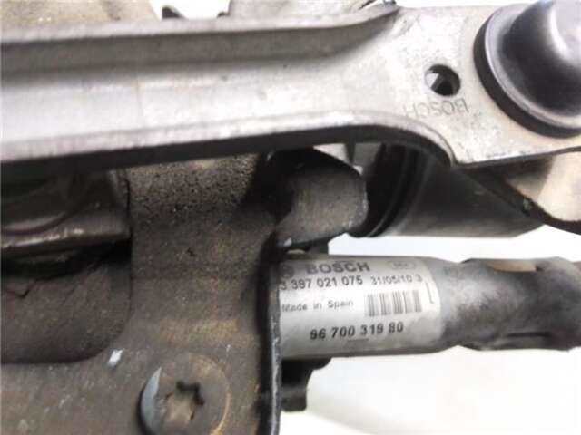 Foto 3ª: Motor Limpia Delantero Peugeot 407 1.6 CONFORT [1.6 LTR. - 80 KW HDI FAP CAT (9HZ - DV6TED4)] [9HZ (DV6TED4)]