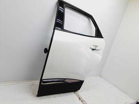 Foto 3ª: Puerta Trasera Izquierda Peugeot 3008 ACTIVE 120CV 88KW [BH01] (2017)