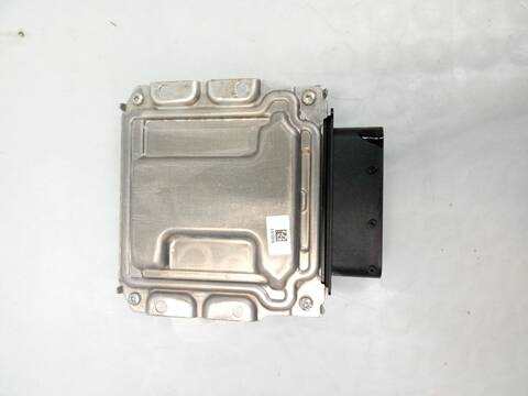 Foto 2ª: Centralita Motor ECU Mercedes Vito 114 CDI 4X4 447.601 447.603 447.605) 136CV 100KW FURGONETA [OM 651.950] (2017)