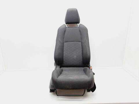 Asiento Delantero Derecho Toyota Corolla 1.8 98CV 72KW