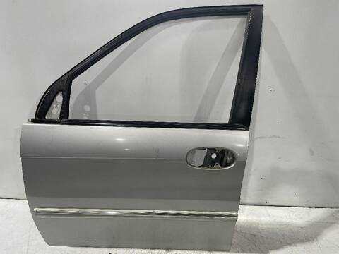 Foto 2ª: Puerta Delantera Izquierda Kia Carnival 2.9 CRDI LX AUT. 144CV [J3] (2001)