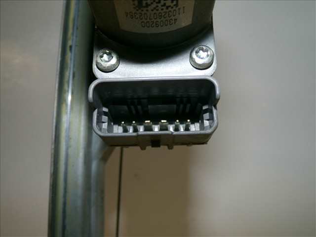 Foto 4ª: Elevalunas Eléctrico Delantero Derecho Citroen C4 1.6 G 2010-2018 [5FS] (2011)