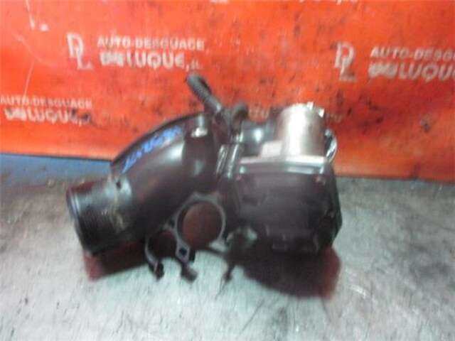 Caja Mariposa Toyota Verso 1.6 ADVANCE [1.6 LTR. - 82 KW D-4D CAT]