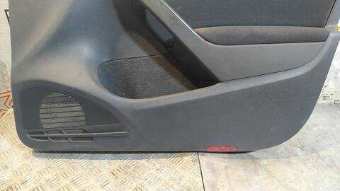 Foto 4ª: Tapizados Cartoneras Volkswagen Golf ADVANCE 105CV 77KW [CAY] (2010)