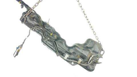 Deposito AdBlue Toyota Hilux 2.4 D GUN112_ GUN122_ GUN135_)