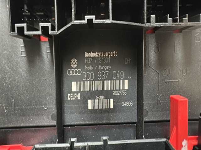 Foto 2ª: Caja Reles Fusibles Volkswagen Passat 2.0 TDI [D-BKP] (2007)