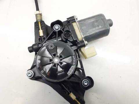 Foto 3ª: Elevalunas Eléctrico Delantero Derecho Volkswagen Golf SPORT 150CV 110KW [DADA] (2018)