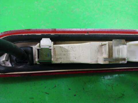 Foto 3ª: Piloto Trasero Central Ford S Max TITANIUM 140CV [QXWB] (2006)