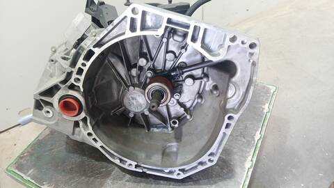 Foto 3ª: Caja Cambios Renault Megane 1.2 TCE 130 B9MR) HATCHBACK 130CV 97KW IV HATCHBACK B9A/M/N_) [H5F408] (2017)