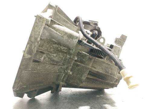 Foto 2ª: Caja Cambios Renault Megane 1.5 DCI KZ1M KZ1W KZ0R) GRANDTOUR 106CV 78KW III GRANDTOUR KZ0/1) [K9K636] (2000)