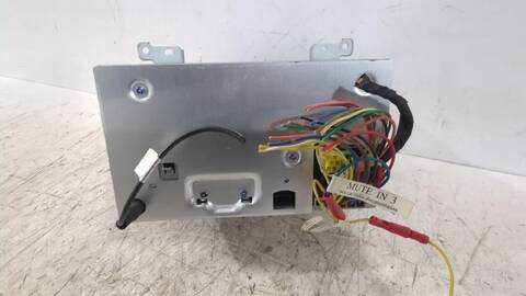 Foto 3ª: Sistema Audio Radio CD Kia Ceed 1.6 CRDI 90 90CV [D4FB] (2006)