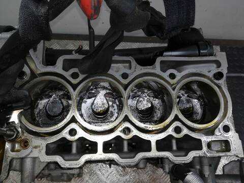 Foto 2ª: Bloque Motor Citroen C4 1.5 D 130CV GRAND C4 PICASSO SPACETOURER 5G01 (2015)