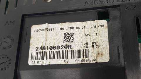 Foto 3ª: Cuadro de Instrumentos Renault Laguna INITIALE (2010)