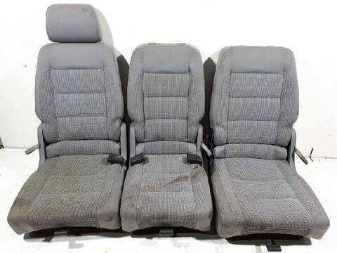 Asientos Traseros Volkswagen Touran HIGHLINE 140CV 103KW