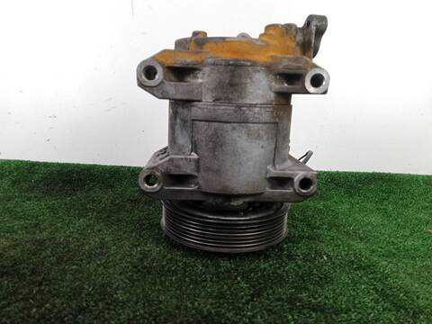 Foto 2ª: Compresor Aire Acondicionado Nissan Cabstar 28.11 DCI 32.11 DCI 35.11 DCI 2.5 F24M) 110CV 81KW [YD25 EURO 4] (2008)