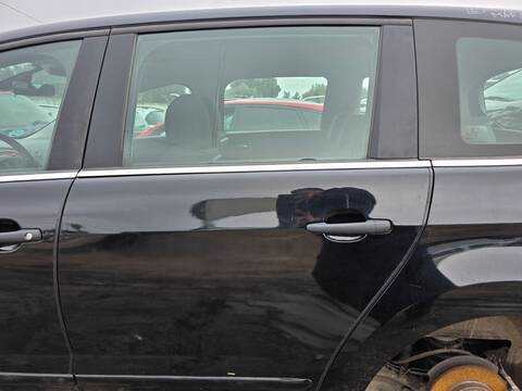 Puerta Trasera Izquierda Peugeot 5008 BHZ