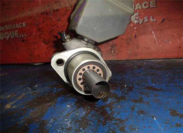 Foto 3ª: Bomba Freno Renault Clio 1.2 AUTHENTIQUE [1.2 LTR. - 55 KW 16V] [D4F712]
