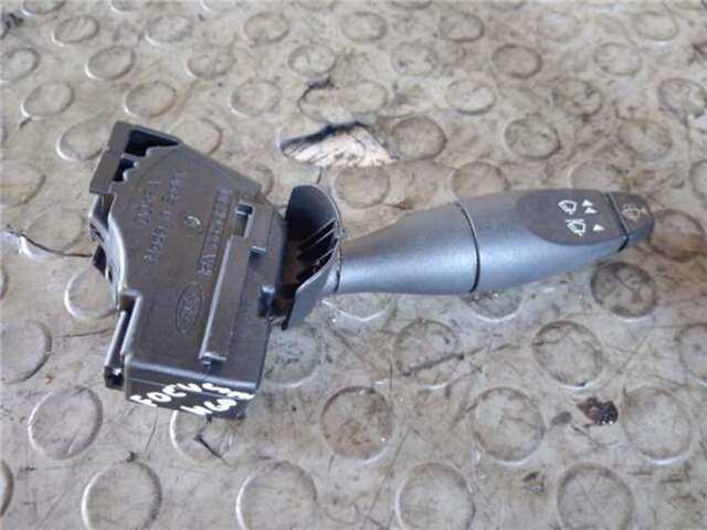 Mando Multifuncion Ford Focus 1.8 AMBIENTE [1.8 LTR. - 66 KW TDDI TURBODIESEL CAT]