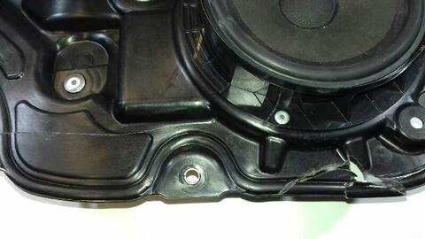 Foto 3ª: Elevalunas Manual Trasero Izquierdo Volkswagen Golf ADVANCE 105CV 77KW [CAYC] (2009)