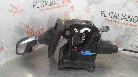 Foto 2ª: Palanca de Cambio Ford Kuga TITANIUM 180CV 132KW [T8MA] (2016)