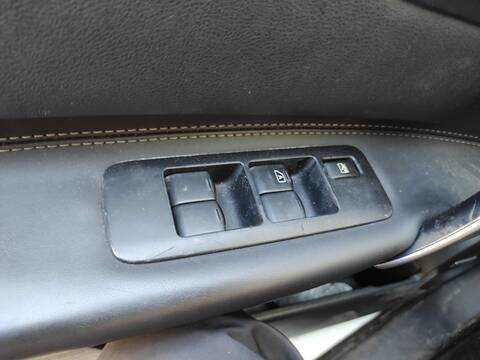 Botonera Elevalunas Nissan Qashqai MR20DE