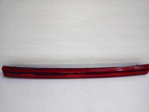 Foto 2ª: Piloto Trasero Central Hyundai i20 ESSENCE MILD-HYBRID 100CV [G3LF  G3LE] (2020)