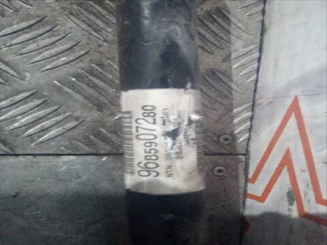 Foto 2ª: Transmision Delantera Derecha Citroen C3 EXCLUSIVE 68CV 50KW [D-8HR] (2011)