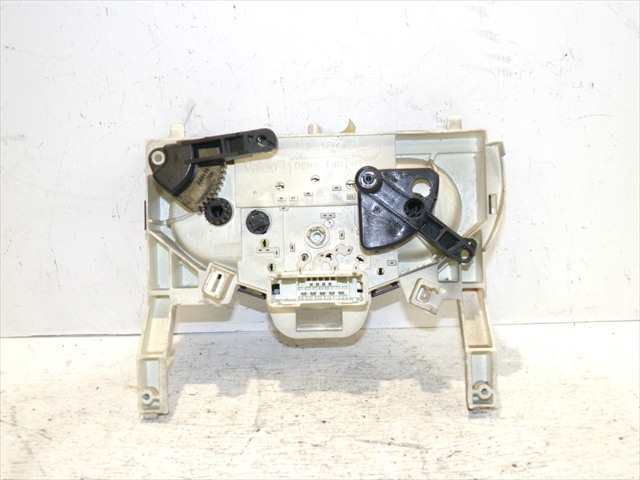 Foto 3ª: Mando Calefacción A. A. Opel Vivaro 1.9 DCI 2002-2006 [F9QU7] (2004)