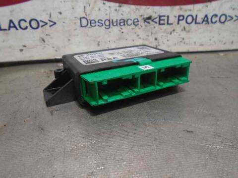 Foto 3ª: Centralita Parking Peugeot 308 ACCESS 92CV 68KW [9H06] (2015)