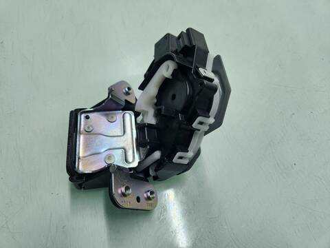 Foto 3ª: Cerradura Maletero Portón Mazda CX5 2.0 G 165CV 121KW CENTER-LINE 2WD [PE] (2019)