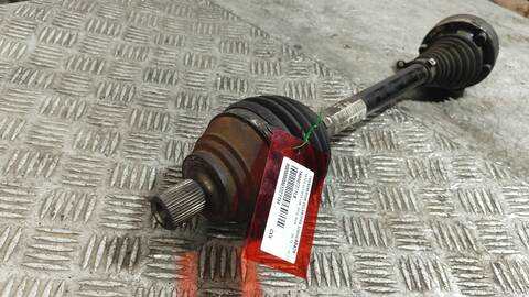 Foto 4ª: Transmision Delantera Izquierda Skoda Octavia STYLE 110CV 81KW [CXX] (2015)