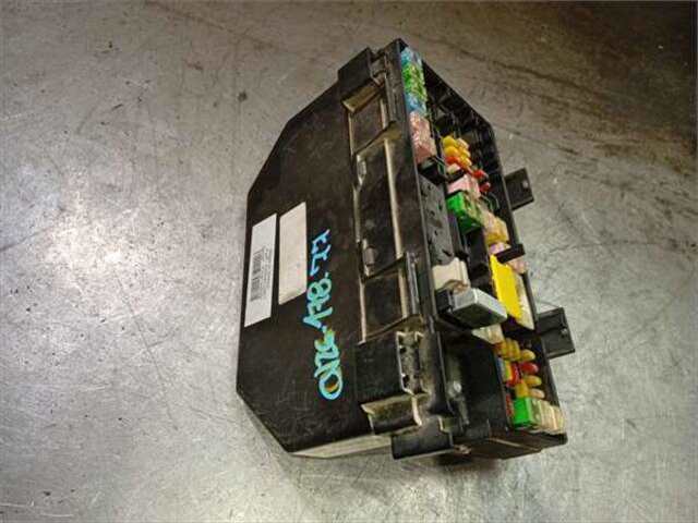 Foto 3ª: Caja Reles Fusibles Dodge Nitro 2.8 CRD [ENR]