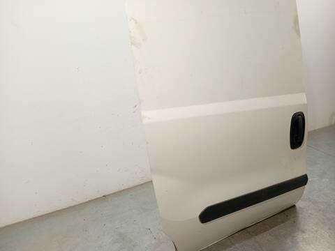 Foto 4ª: Puerta Lateral Corredera Derecha Opel Combo 1.3 CDTI B05) 90CV 66KW FURGONETA [263A2000] (2013)