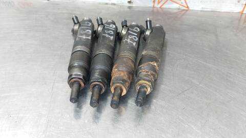 Foto 2ª: Inyectores Audi A6 2.5 TDI BERLINA 116CV 85KW [AEL] (1995)