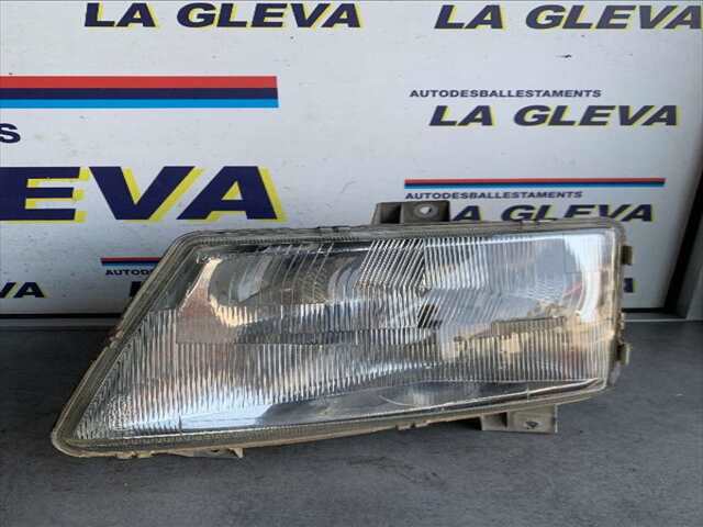 Faro Derecho Mercedes Vito 2.2 CDI FURGON