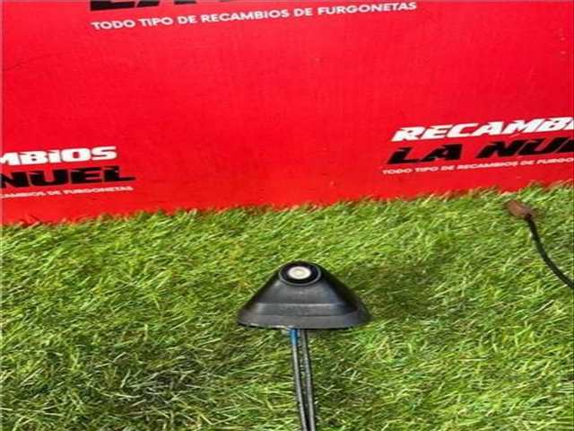 Foto 3ª: Antena Renault Master L2H2 HKA 3 5TDCI DIESEL CAT 150CV 110KW FURGON [M9T 716] (2021)