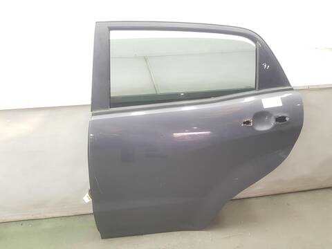 Foto 2ª: Puerta Trasera Izquierda Ssangyong Korando 2.0 TD 150CV [D20T016] (2010)