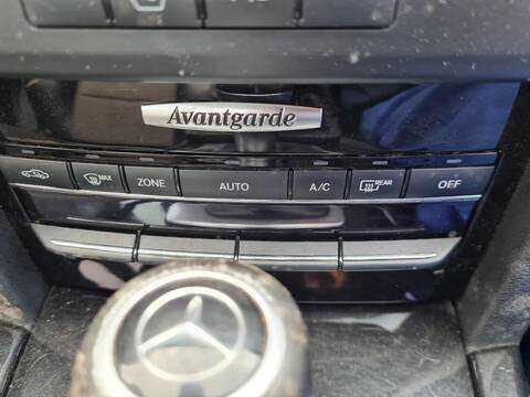 Mando Calefacción A. A. Mercedes Clase E 180 220 CDI BLUEEFFICIENCY 212.002) 170CV 125KW