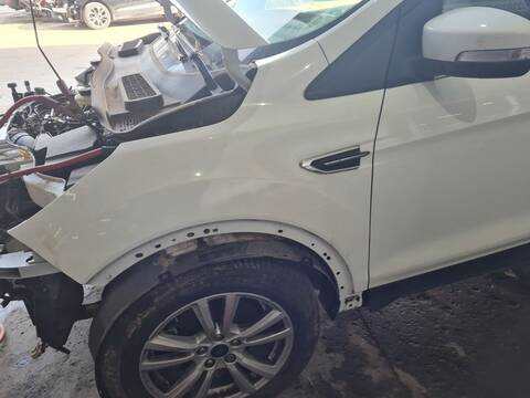 Aleta Delantera Izquierda Ford Kuga TREND 120CV 88KW