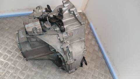 Foto 2ª: Caja Cambios Peugeot 2008 ALLURE 120CV 88KW [BH01] (2018)