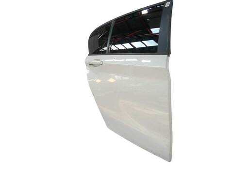 Foto 3ª: Puerta Trasera Derecha Bmw Serie 1 114 116 D (2011)