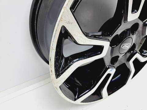 Foto 3ª: LLanta Chapa Ford EcoSport COOL CONNECT 125CV 92KW [M1JU] (2021)