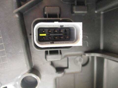 Foto 2ª: Faro Derecho Peugeot 5008 VERSION INDEFINIDA (2020)