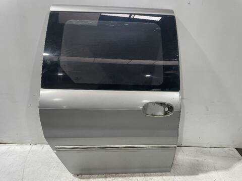 Puerta Lateral Corredera Derecha Kia Carnival 2.9 CRDI LX AUT. 144CV