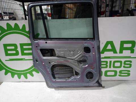 Foto 3ª: Puerta Trasera Izquierda Opel Zafira 1.9 CDTI CAT Z 19 DTL) 101CV [D/ Z19DT] (2005)