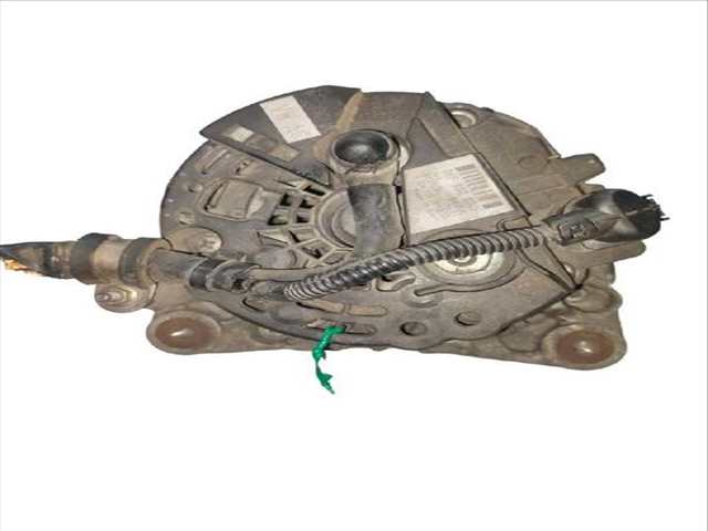 Foto 2ª: Alternador Volkswagen Golf 1.9 TDI (2003)