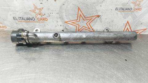 Foto 3ª: Rampa Inyectora Mercedes Clase ML 300 3.0 CDI W164) 224CV 165KW AUT. OM642 (2005)