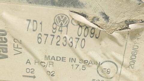 Foto 3ª: Faro Izquierdo Volkswagen Transporter COMBI 88CV 65KW FURGONETA [AJT] (2001)