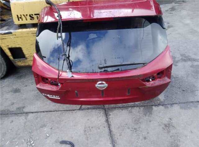 Portón Nissan Qashqai (130 CV - 96 KW)